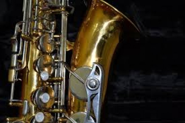 Saxo alto Yamaha YAS 23